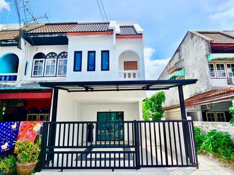 หมู่บ้านศิรินเทพ 2 รามคำแหง 106
