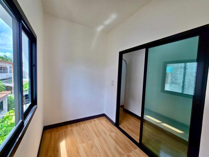 รูปที่6 ต้องการขายบ้านพร้อมที่ดิน สะพานสูง เขตสะพานสูง ราคา 2,590,000 บาท
