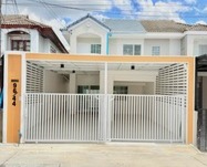 🏡#หมู่บ้านปิยะแลนด์ (ถนนเมน) บ้านเลขที่ 96/44 [ ต.คูคต อ.ลำลูกกา จ.ปทุมธานี ]