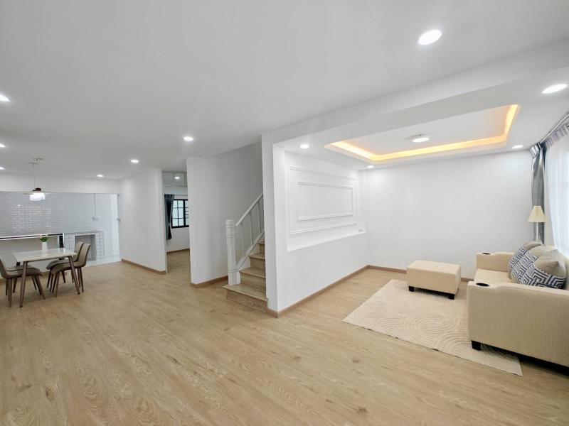 รูปที่3 ต้องการขายบ้านพร้อมที่ดิน บึงยี่โถ ธัญบุรี ราคา 2,590,000 บาท