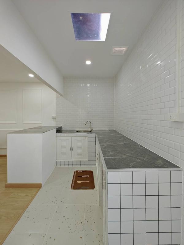 รูปที่5 ต้องการขายบ้านพร้อมที่ดิน บึงยี่โถ ธัญบุรี ราคา 2,590,000 บาท