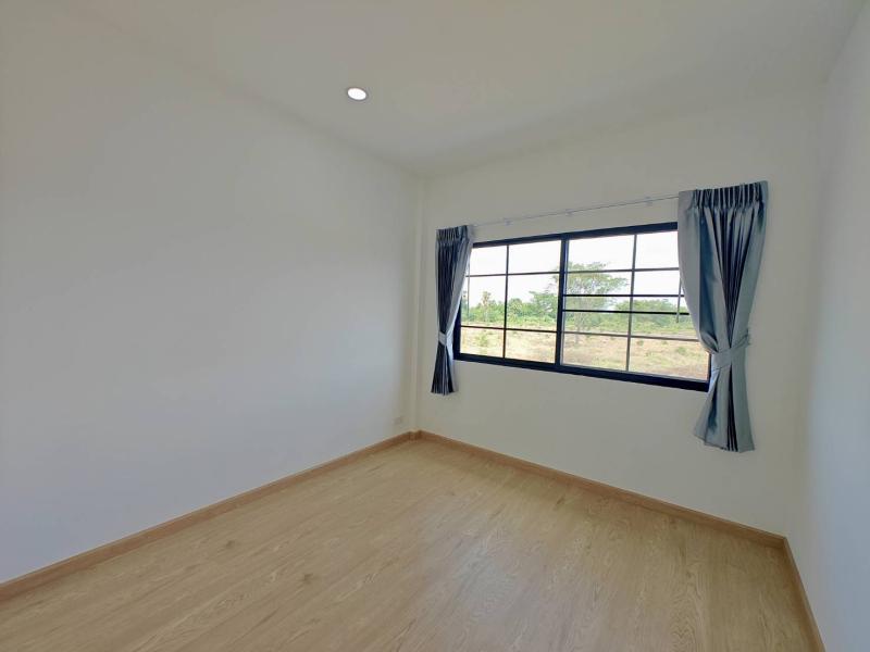 รูปที่7 ต้องการขายบ้านพร้อมที่ดิน บึงยี่โถ ธัญบุรี ราคา 2,590,000 บาท