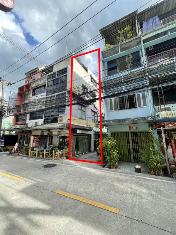 รูปที่2 ต้องการขายอาคารพาณิชย์ ทุ่งมหาเมฆ เขตสาทร ราคา 4,000,000 บาท