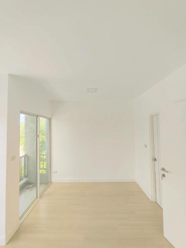 รูปที่6 ต้องการขายบ้านพร้อมที่ดิน บางบัวทอง บางบัวทอง ราคา 4,790,000 บาท
