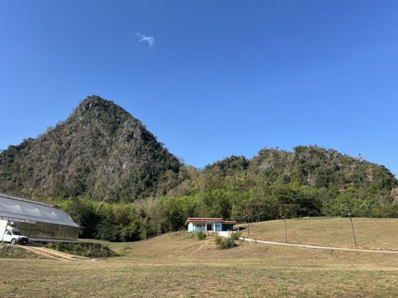 รูปที่7 ต้องการขายที่ดินเปล่า เขาหลวง วังสะพุง ราคา 22,000,000 บาท