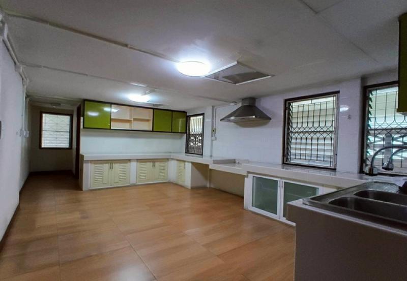 รูปที่7 ต้องการขายบ้านพร้อมที่ดิน ลาดยาว เขตจตุจักร ราคา 10,000,000 บาท