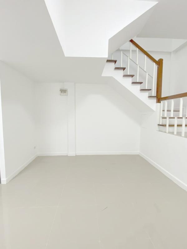 รูปที่4 ต้องการขายบ้านพร้อมที่ดิน ไร่ขิง สามพราน ราคา 1,990,000 บาท