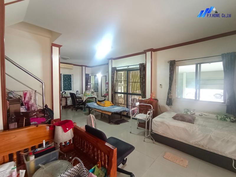 รูปที่5 ต้องการขายบ้านพร้อมที่ดิน ลาดสวาย ลำลูกกา ราคา 3,200,000 บาท