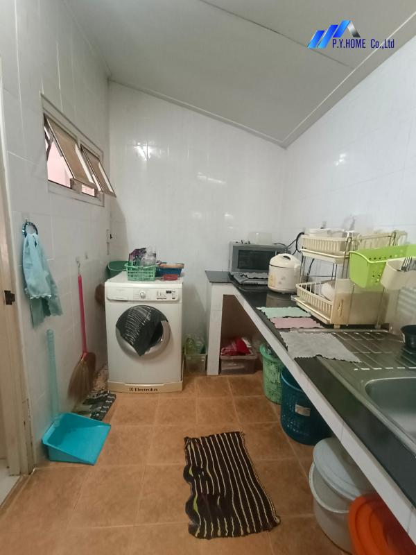 รูปที่8 ต้องการขายบ้านพร้อมที่ดิน ลาดสวาย ลำลูกกา ราคา 3,200,000 บาท