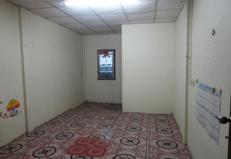 รูปที่5 ต้องการขายบ้านพร้อมที่ดิน บางพลีใหญ่ บางพลี ราคา 2,000,000 บาท