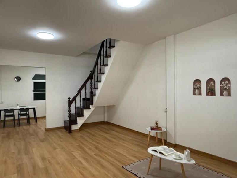 รูปที่5 ต้องการขายทาวน์โฮม หนองแขม เขตหนองแขม ราคา 1,990,000 บาท