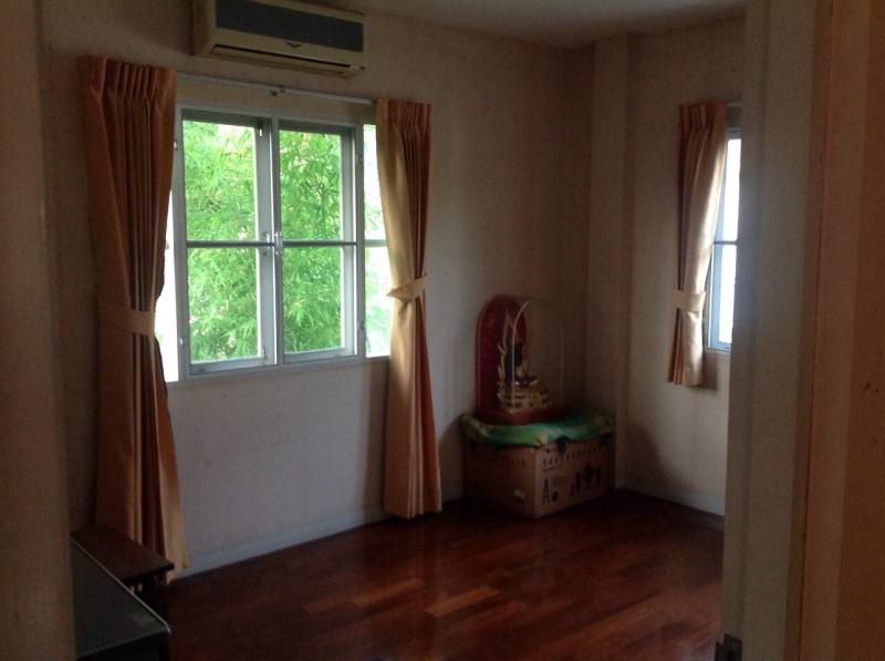 รูปที่7 ต้องการขายบ้านพร้อมที่ดิน ท่าแร้ง เขตบางเขน ราคา 8,400,000 บาท
