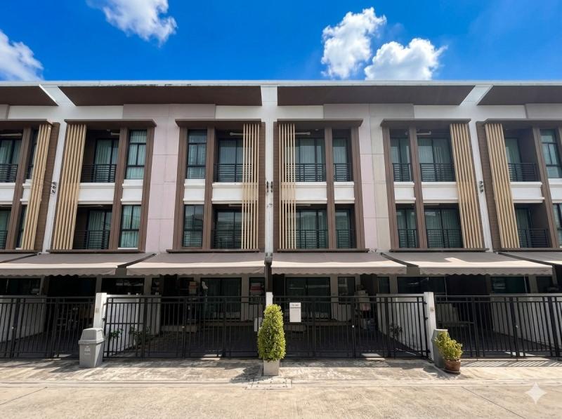 รูปที่2 ต้องการขายบ้านพร้อมที่ดิน บางหว้า เขตภาษีเจริญ ราคา 3,690,000 บาท