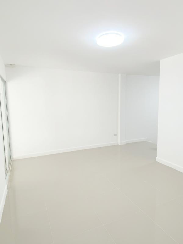 รูปที่3 ต้องการขายบ้านพร้อมที่ดิน ไร่ขิง สามพราน ราคา 1,990,000 บาท