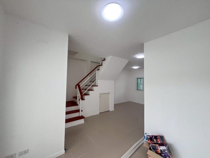 รูปที่3 ต้องการขายบ้านพร้อมที่ดิน ไร่ขิง สามพราน ราคา 1,990,000 บาท