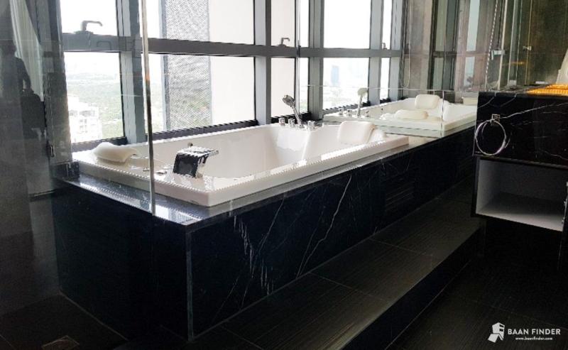 รูปที่5 ต้องการขายคอนโดมิเนียม บางโพงพาง เขตยานนาวา ราคา 22,500,000 บาท