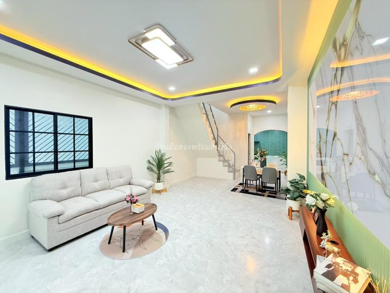 รูปที่3 ต้องการขายบ้านพร้อมที่ดิน มีนบุรี เขตมีนบุรี ราคา 2,490,000 บาท