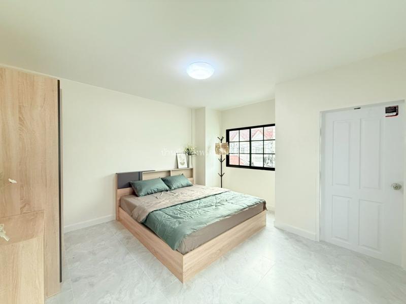 รูปที่7 ต้องการขายบ้านพร้อมที่ดิน มีนบุรี เขตมีนบุรี ราคา 2,490,000 บาท