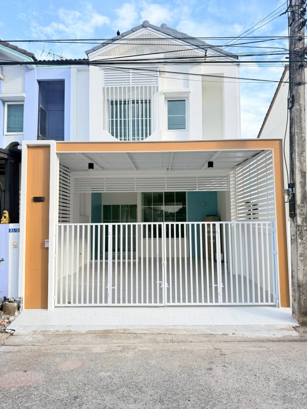 ขายทน์เฮ้าส์ ม.วรารักษ์ไอดีไซน์ บ้านต้นโครงการ | (โทรสอบถามราคา)
