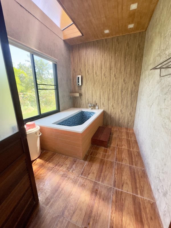 รูปที่8 ต้องการขายบ้านพร้อมที่ดิน คลองม่วง ปากช่อง ราคา 2,500,000 บาท