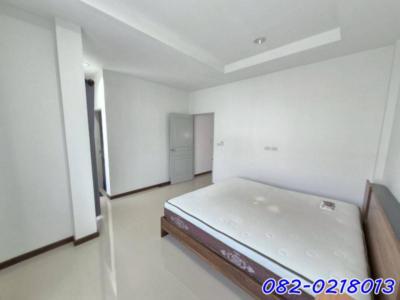 รูปที่5 ต้องการขายบ้านพร้อมที่ดิน ละหาร บางบัวทอง ราคา 2,390,000 บาท