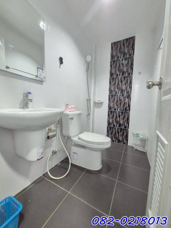 รูปที่7 ต้องการขายบ้านพร้อมที่ดิน ละหาร บางบัวทอง ราคา 2,390,000 บาท