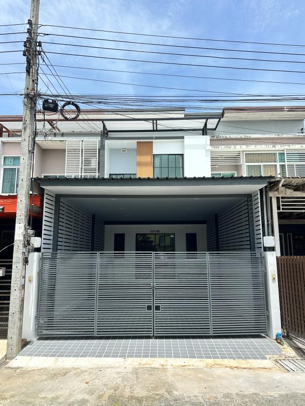 เดอะปาร์คแอทแฟชั่น รามอินทรา 64