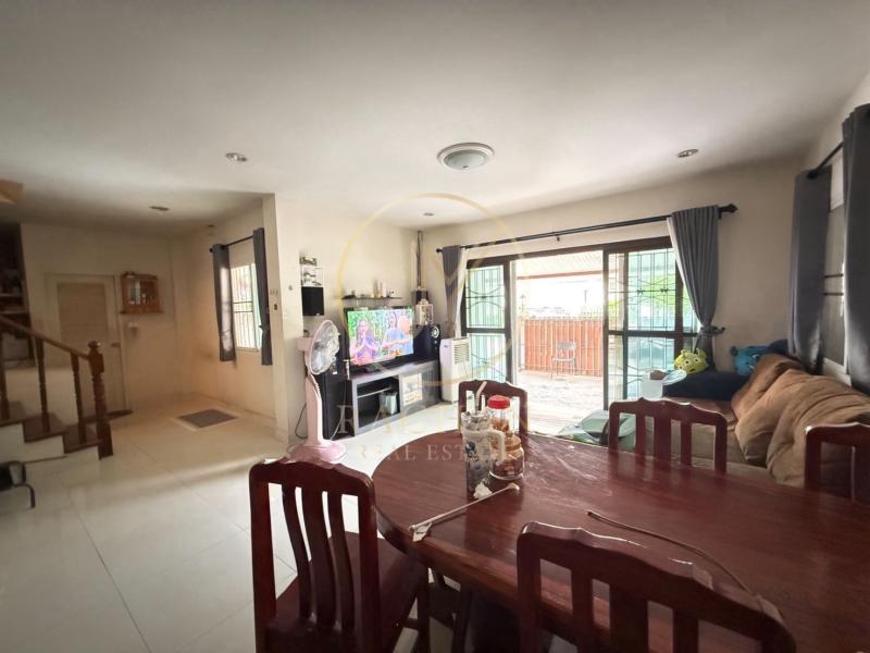 รูปที่5 ต้องการขายบ้านพร้อมที่ดิน บางม่วง บางใหญ่ ราคา 4,500,000 บาท