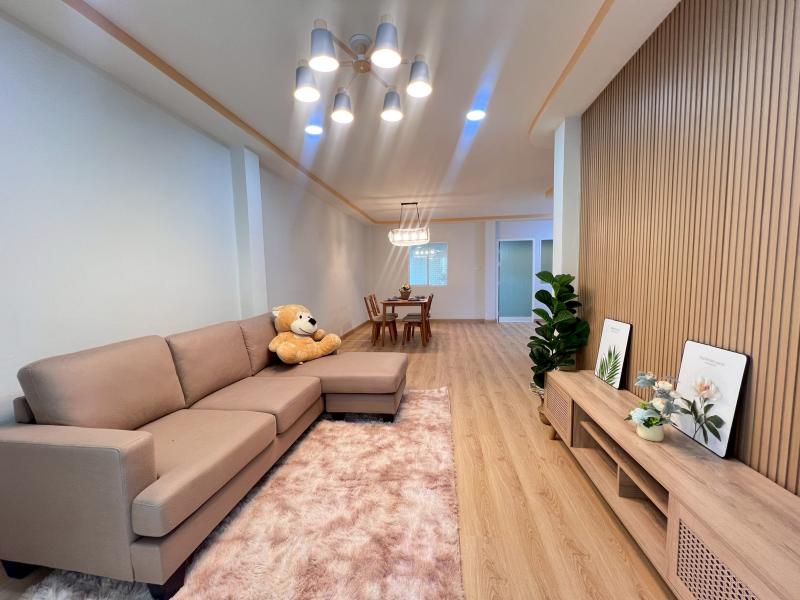 รูปที่2 ต้องการขายบ้านพร้อมที่ดิน คลองสองต้นนุ่น เขตลาดกระบัง ราคา 2,890,000 บาท